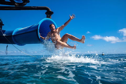 Outer Reef Pontoon Experience From Cairns - Accommodation in Surfers Paradise 2