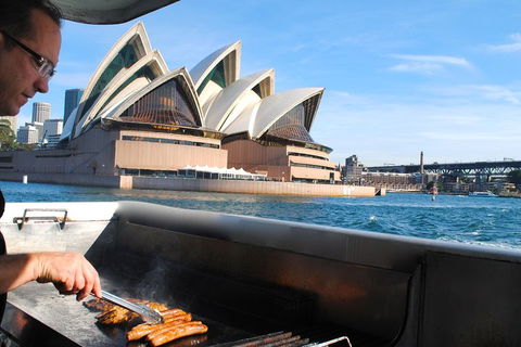 Sydney Whale-Watching Cruise Including Lunch Or Breakfast - Accommodation in Surfers Paradise 3