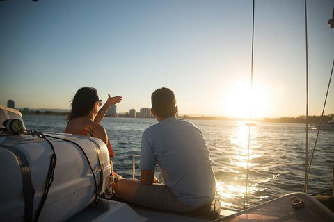 Gold Coast Sunset Cruise With Sparkling Wine & Nibbles Platter - Accommodation in Surfers Paradise 2