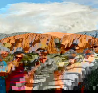 Ayers Rock Day Trip from Alice Springs Including Uluru Kata Tjuta and Sunset BBQ Dinner - Accommodation in Surfers Paradise