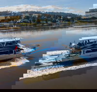 2.5 Hour Morning Discovery Cruise including sailing into the Cataract Gorge - Accommodation in Surfers Paradise