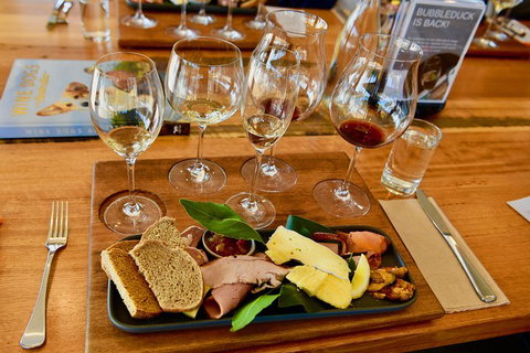 Tasmania 6 Day 'Tour In Circle' - Accommodation in Surfers Paradise 2