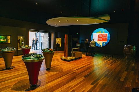 Australian Wine Discovery Tour With Tastings - Accommodation in Surfers Paradise 0