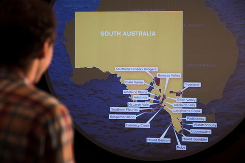 Australian Wine Discovery Tour With Tastings - Accommodation in Surfers Paradise 3