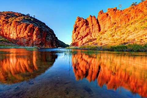 West MacDonnell Ranges Day Trip From Alice Springs - Accommodation in Surfers Paradise 2
